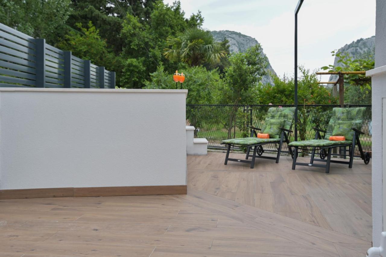 Holiday Home Greystone Omiš Exterior foto